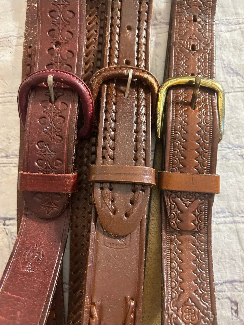 LOT OF (3) BROWN EMBOSSED LEATHER WESTERN CHANGEABLE BUCKLES BELTS MENS 42